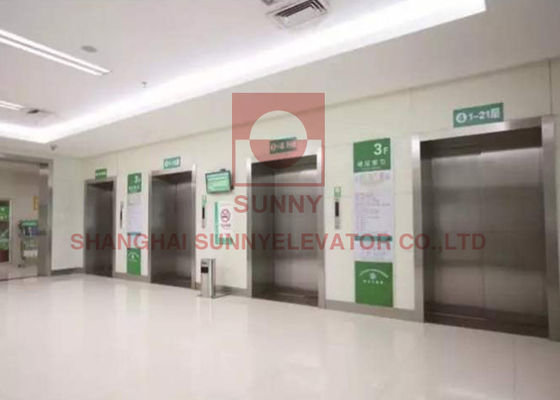 1600kg بار 1.75m/s سرعت آسانسور بیمارستان با طراحی کابین جهت افراد برای استفاده پزشکی
